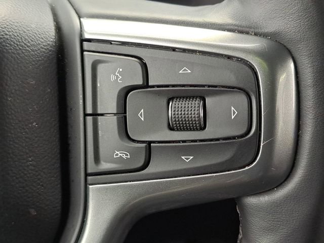 Used 2024 Chevrolet Suburban Premier image 15