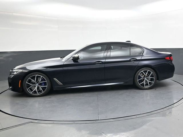 Used 2023 BMW M550i xDrive w/ Dynamic Handling Package image 9