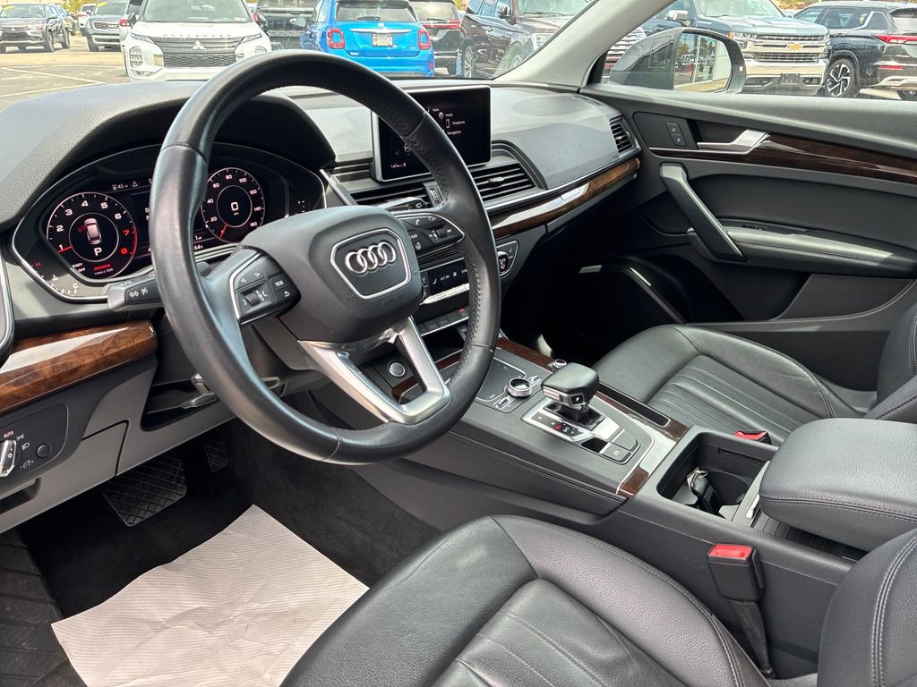 Used 2019 Audi Q5 2.0T Premium Plus w/ Premium Plus Package AWD/4WD image 15