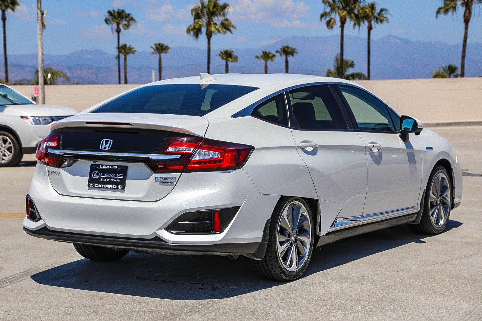 Used 2018 Honda Clarity Touring image 7