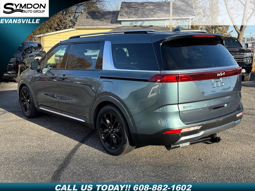 Used 2022 Kia Carnival SX image 4