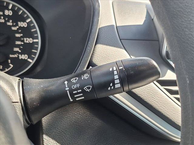Used 2020 Nissan Altima 2.5 S FWD image 12