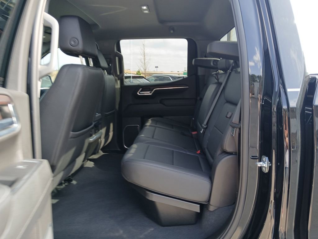 Used 2023 GMC Sierra 1500 SLT image 7