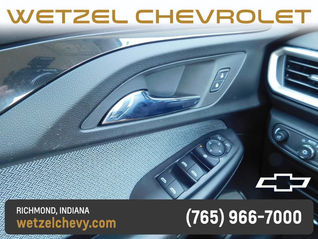 Used 2023 Chevrolet TrailBlazer LS AWD/4WD image 25
