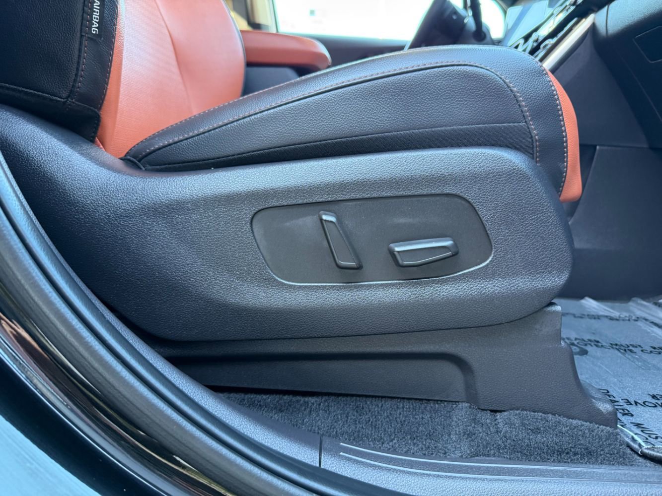 Used 2024 Kia Carnival SX Prestige image 26