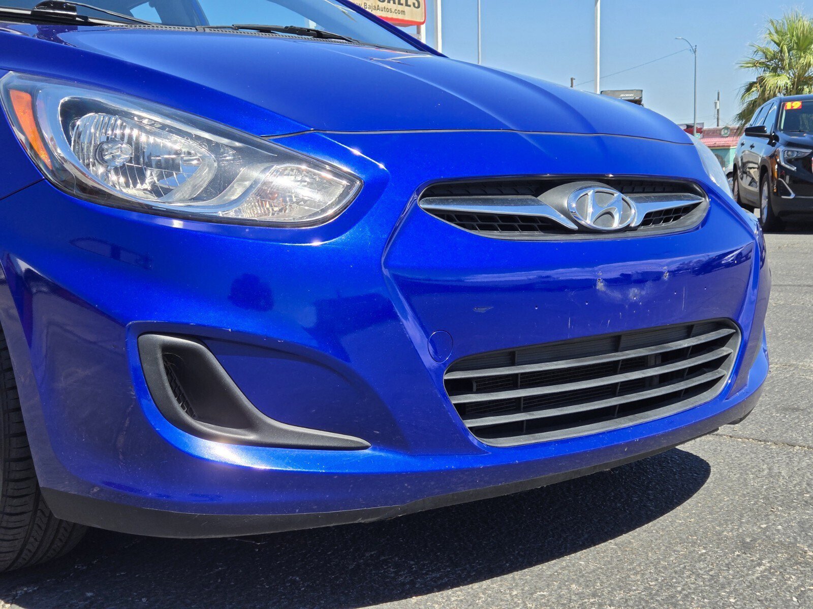 Used 2013 Hyundai Accent GLS FWD image 5