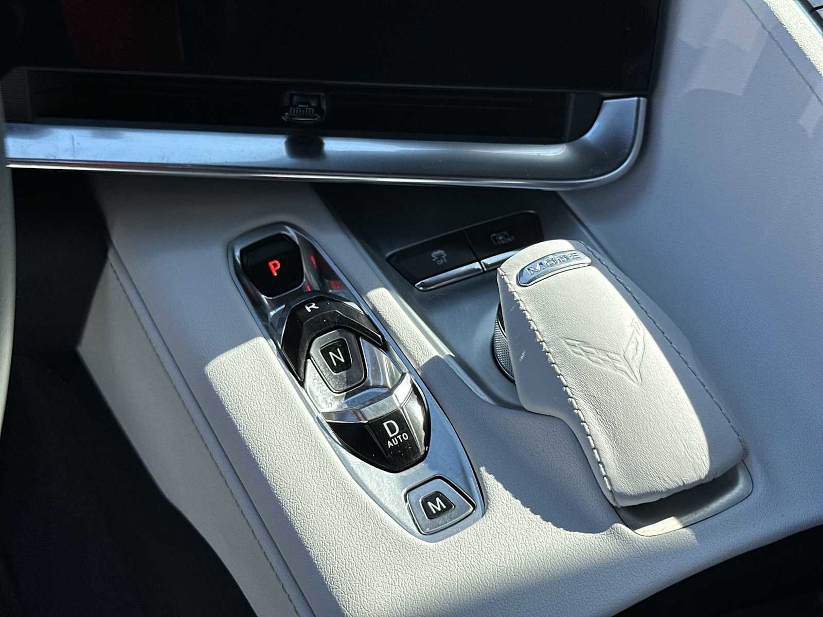 Certified 2021 Chevrolet Corvette Stingray Preferred Conv w/ 2LT image 23