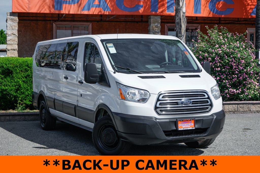 Used 2019 Ford Transit 350 XLT image 2