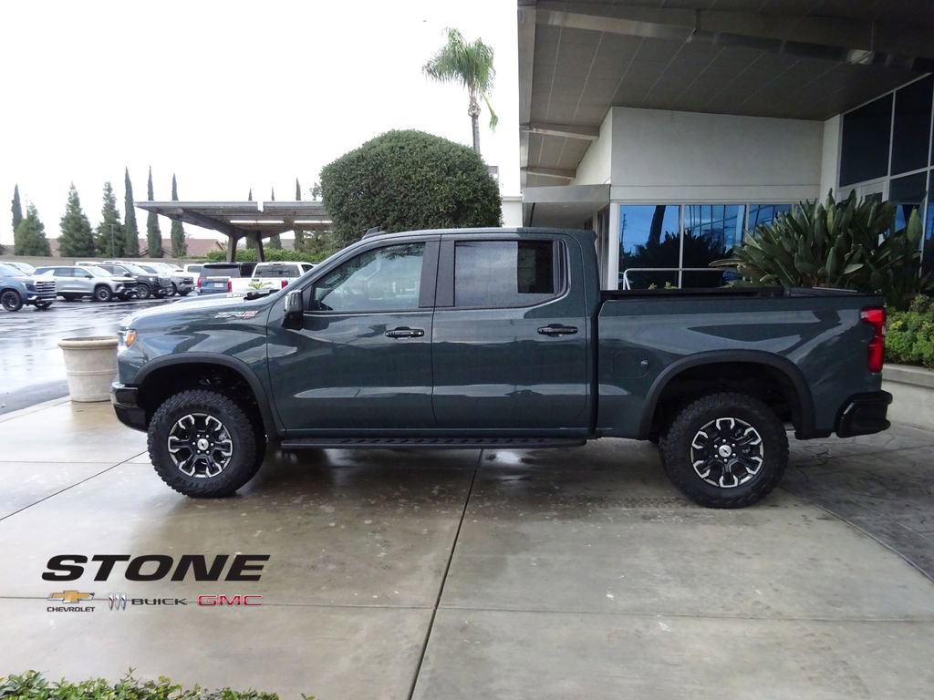 New 2026 Chevrolet Silverado 1500 ZR2 image 5
