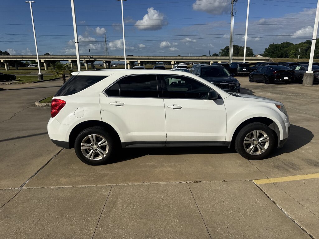 Used 2011 Chevrolet Equinox LS w/ Bluetooth Package image 12
