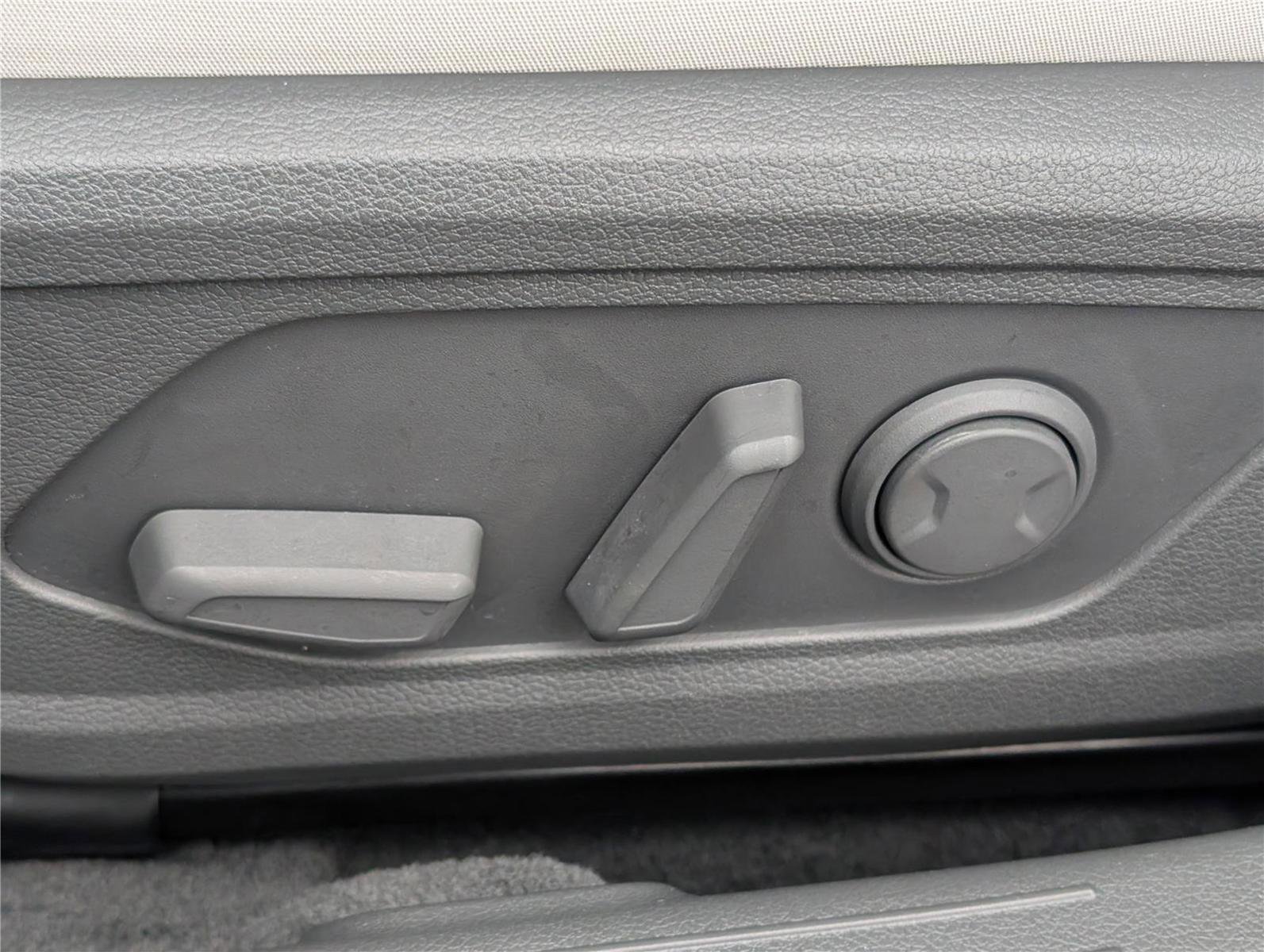 Used 2024 Hyundai Sonata SEL w/ Convenience Package image 18