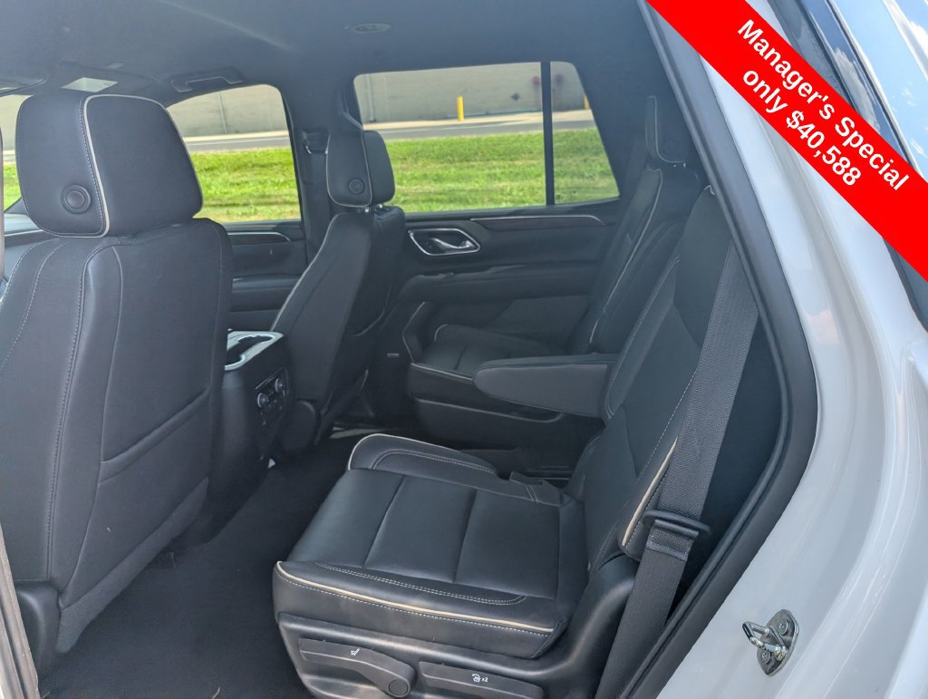 Used 2023 Chevrolet Tahoe Premier RWD image 9