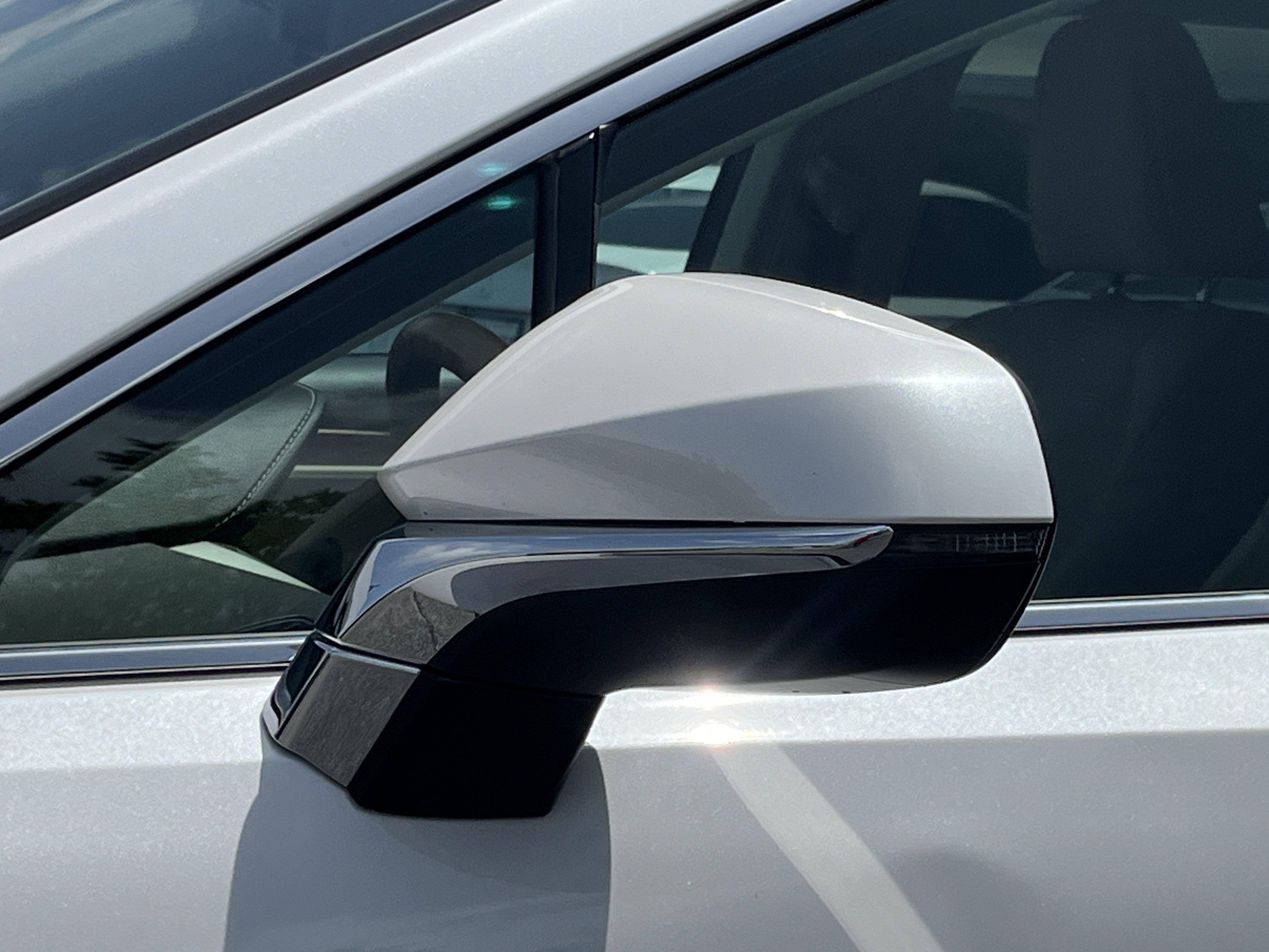 Used 2020 Lexus RX 450h AWD w/ Premium Package image 34