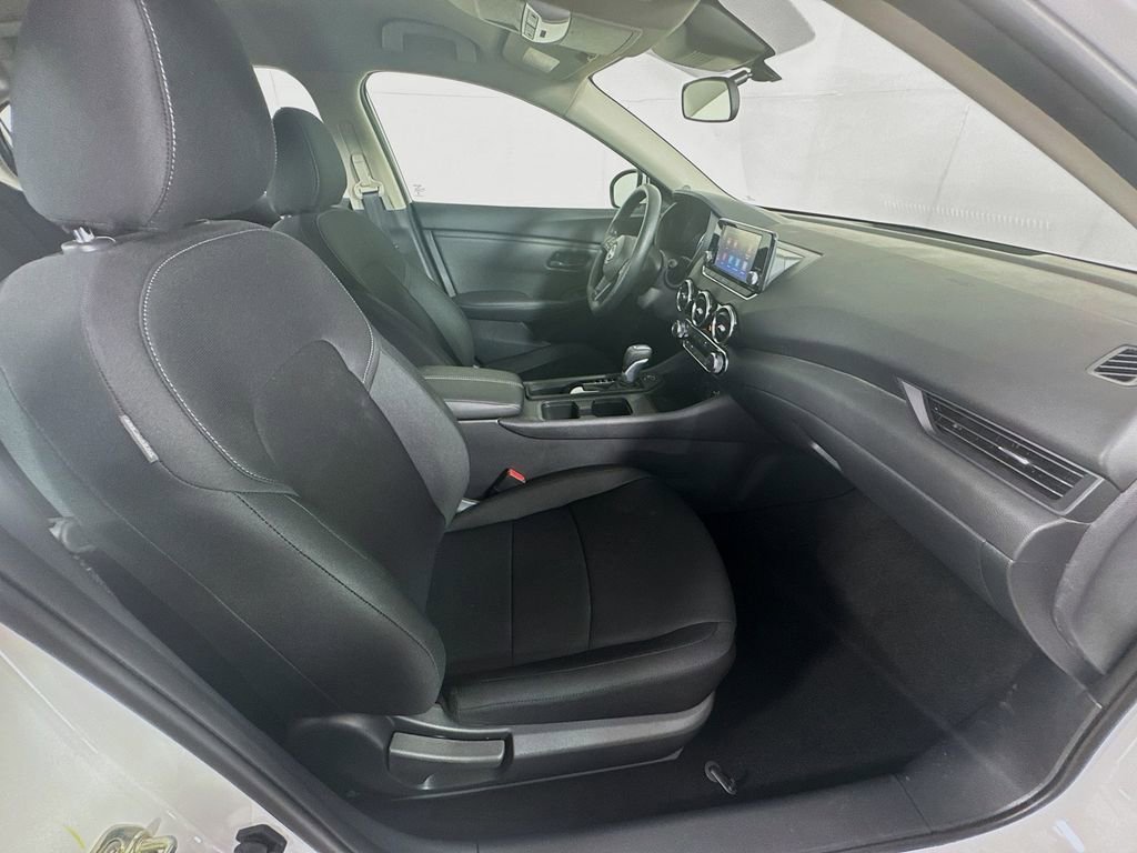 Used 2025 Nissan Sentra S FWD image 32