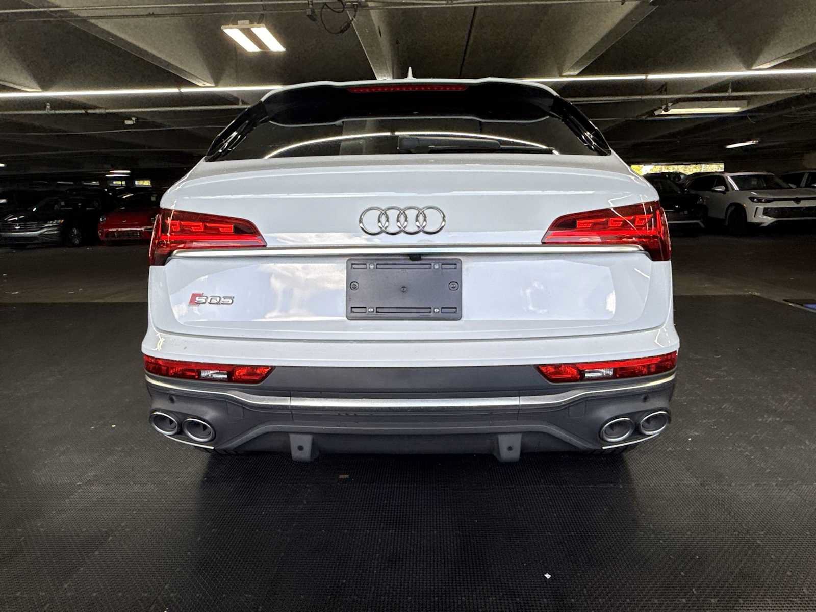 Used 2023 Audi SQ5 Prestige w/ Prestige Package AWD/4WD image 7