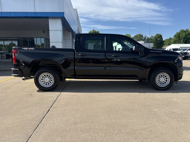 Used 2024 Chevrolet Silverado 1500 W/T w/ Special Service Package AWD/4WD image 2