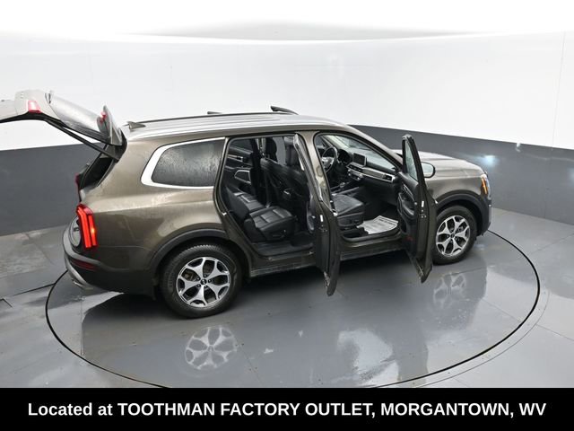 Used 2020 Kia Telluride EX image 30