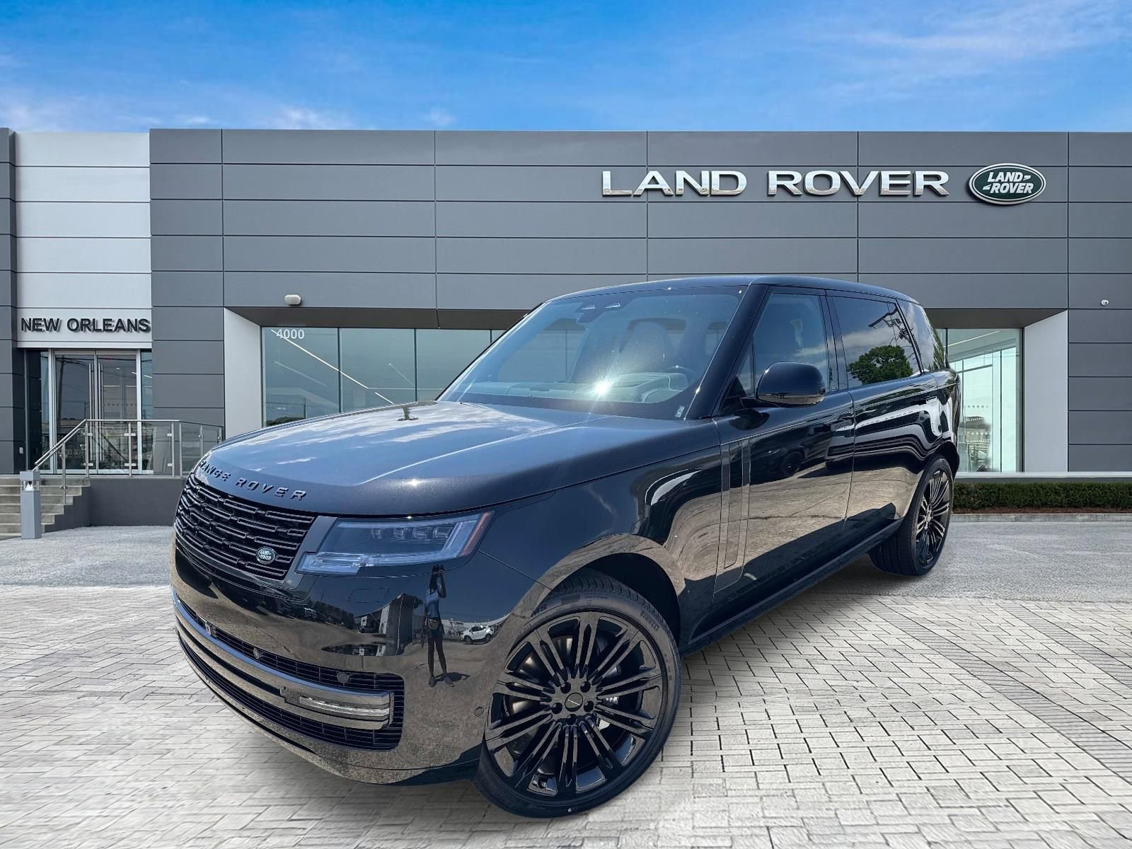 New 2026 Land Rover Range Rover Long Wheelbase SE AWD/4WD image 1