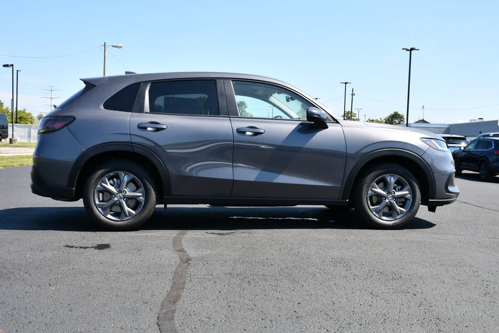 New 2027 Honda HR-V LX image 8