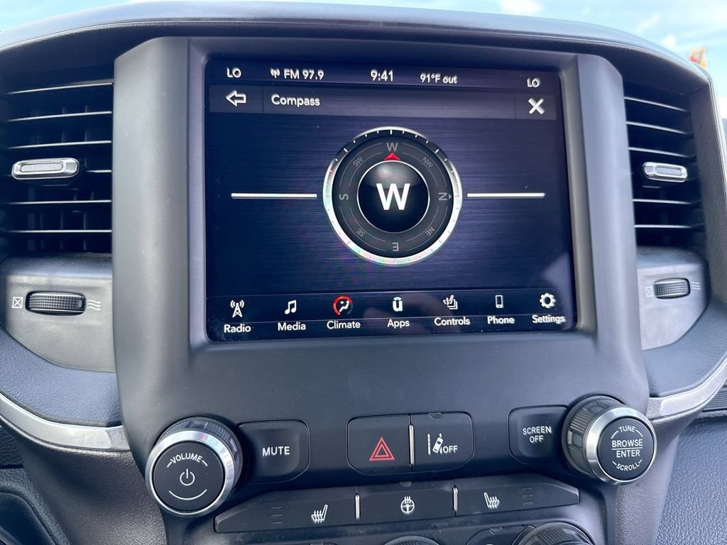 Used 2021 RAM 1500 Big Horn AWD/4WD image 18