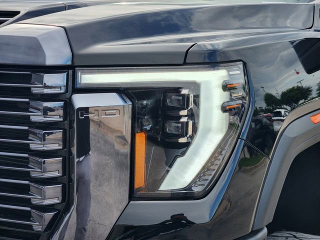 Used 2024 GMC Sierra 2500 Denali Ultimate AWD/4WD image 6