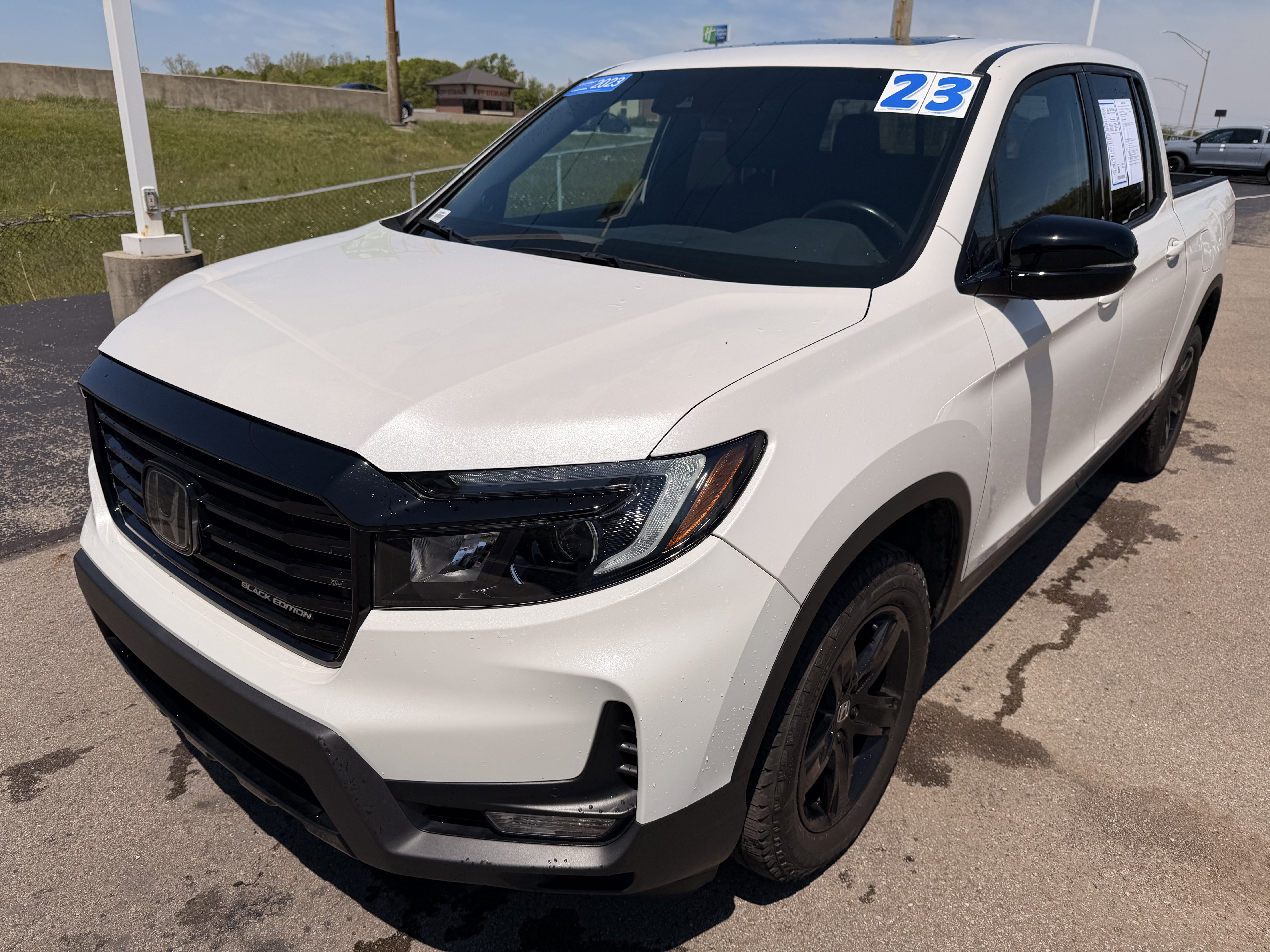 Used 2023 Honda Ridgeline Black Edition image 7