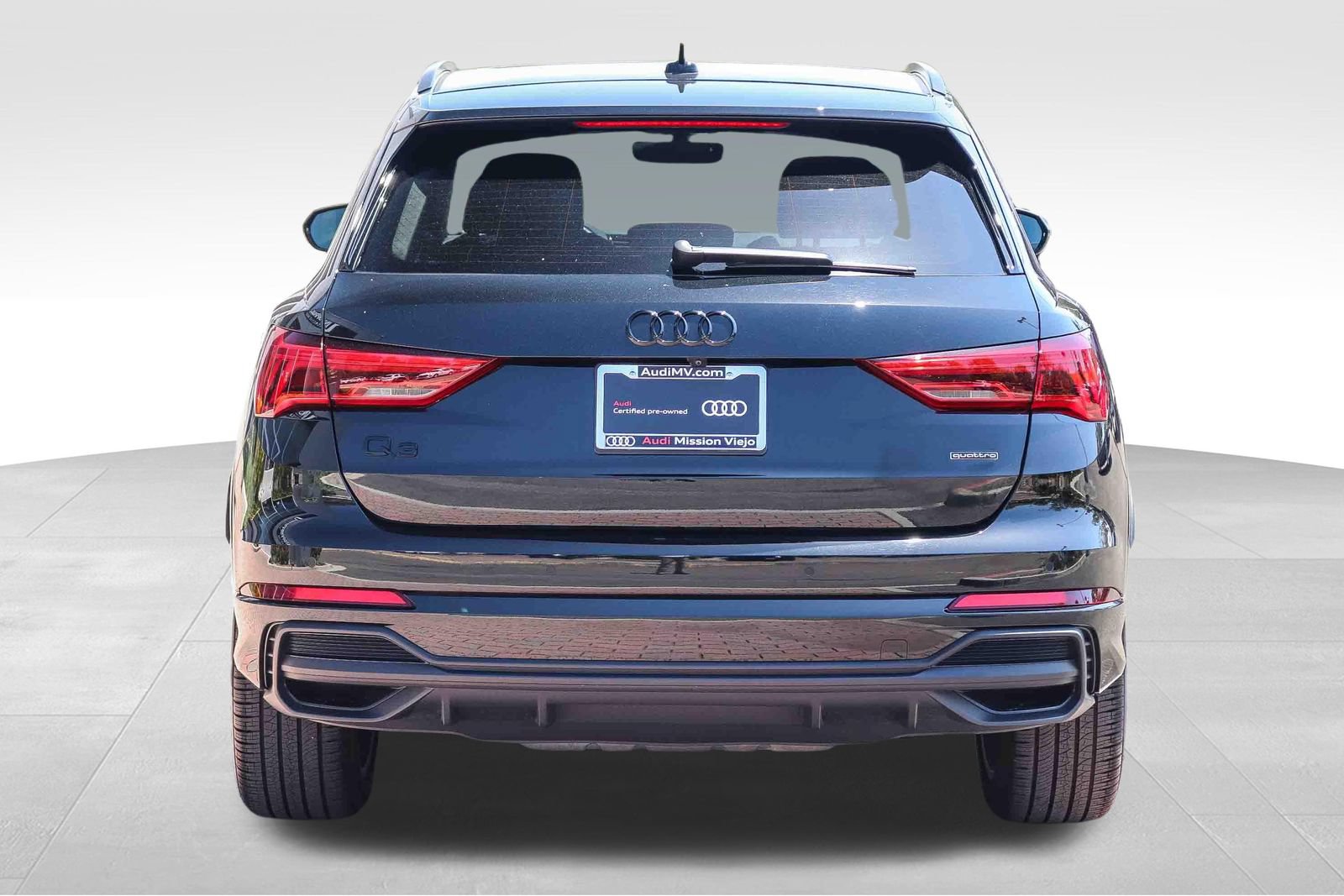 Certified 2024 Audi Q3 2.0T Premium Plus w/ Premium Plus Package AWD/4WD image 7