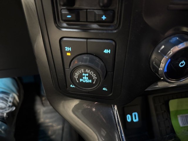 Used 2023 Ford F150 Lariat w/ Equipment Group 502A High image 7