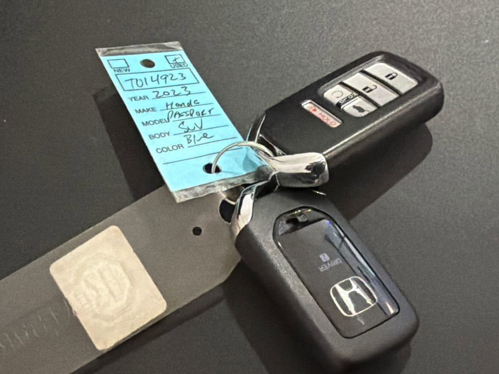 Used 2023 Honda Passport Elite image 38