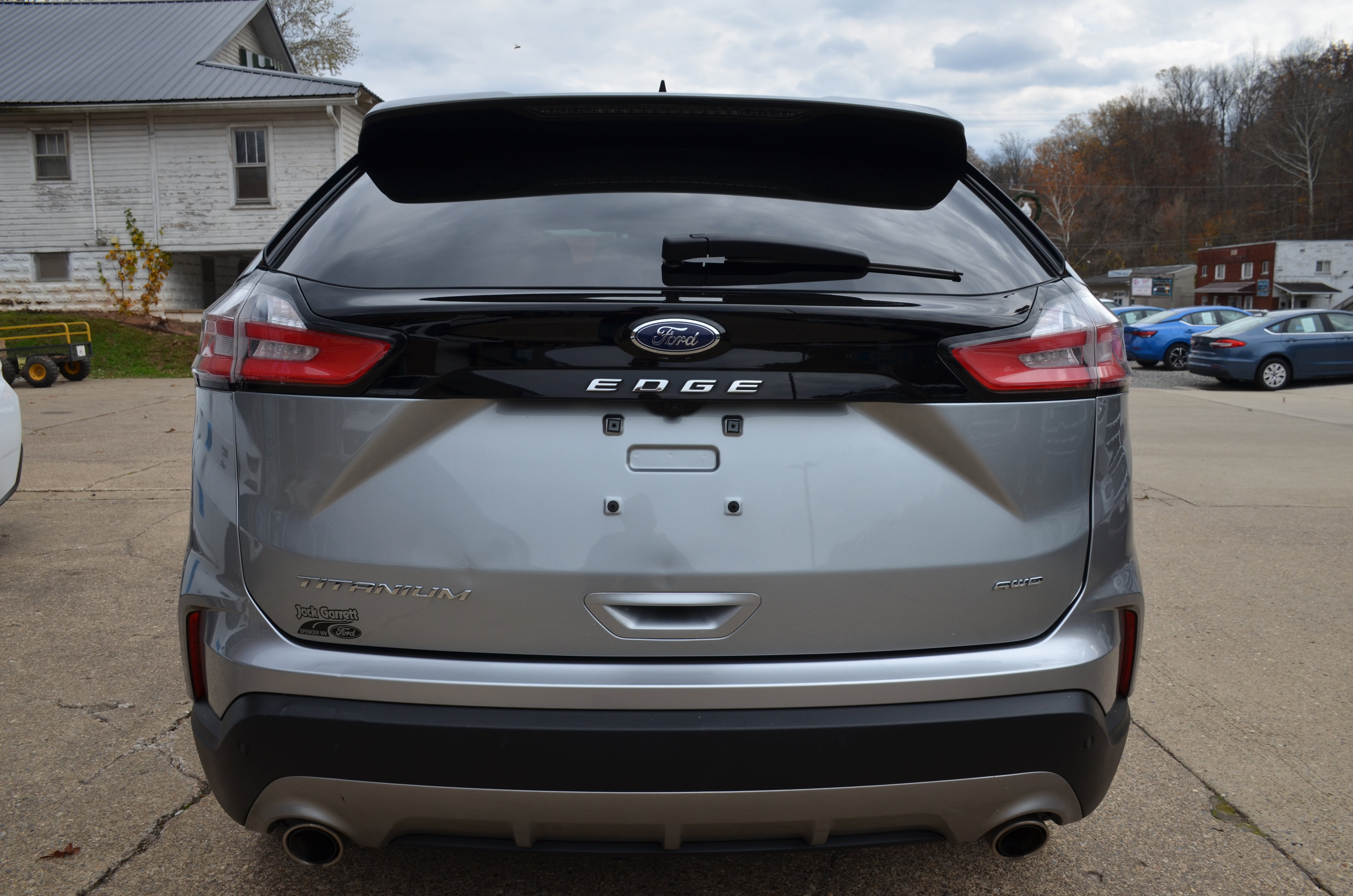 Used 2024 Ford Edge Titanium image 5