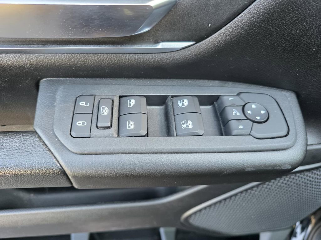 Used 2025 RAM 1500 Big Horn image 12