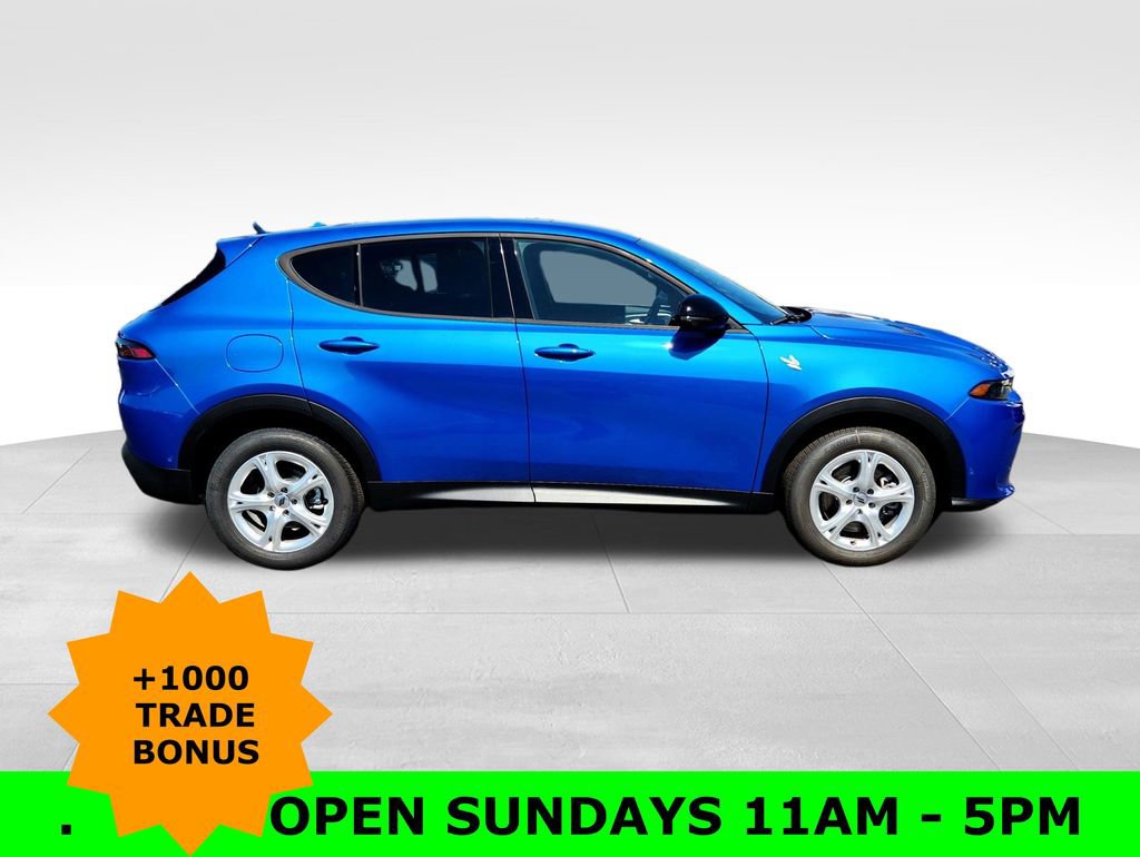 New 2025 Dodge Hornet GT w/ Tech Pack image 8