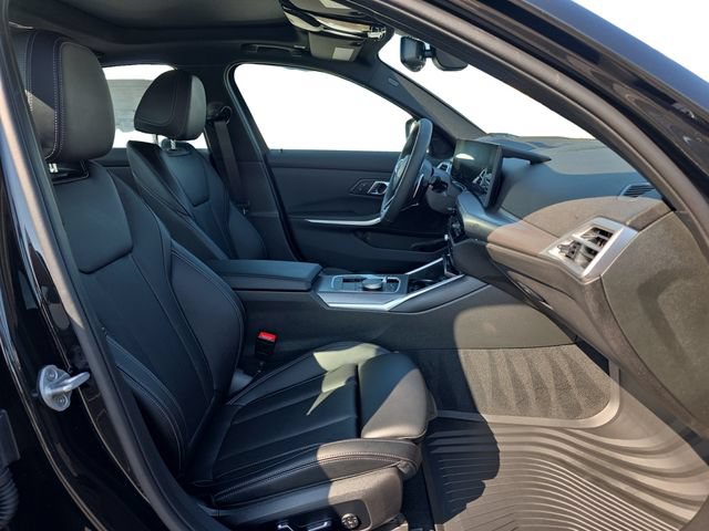 New 2026 BMW 330i xDrive Sedan w/ M Sport Package AWD/4WD image 20