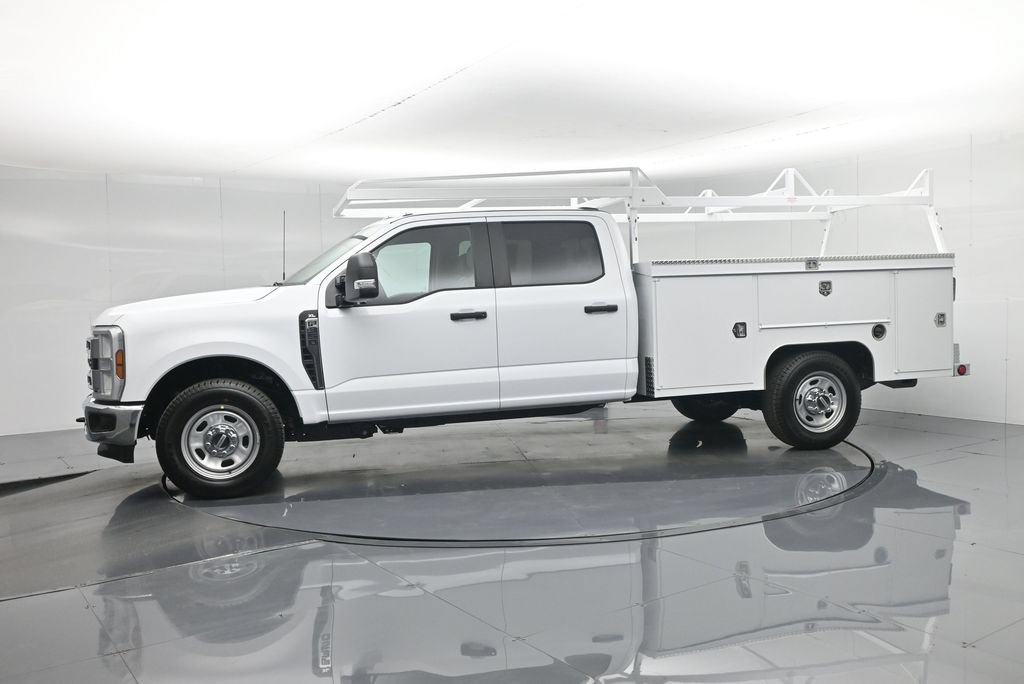 New 2026 Ford F350 XL w/ XL Chrome Package RWD image 33