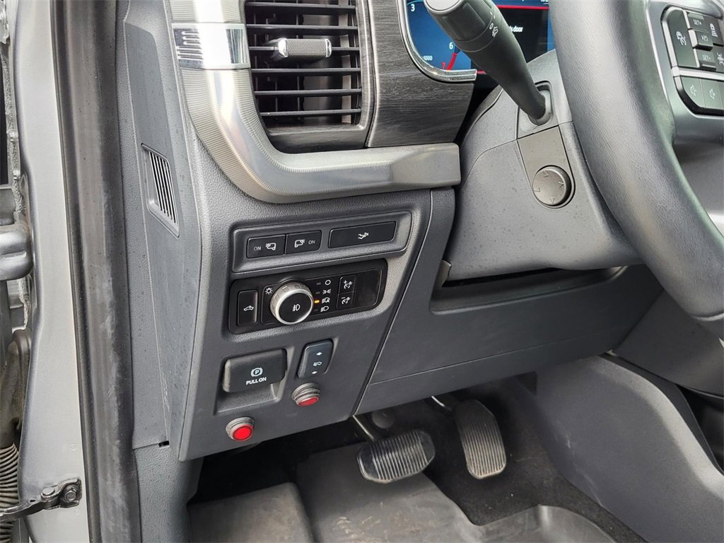 Used 2024 Ford F150 Lariat w/ FX4 Off-Road Package image 18