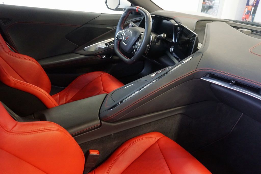 Used 2024 Chevrolet Corvette Stingray Convertible w/ 1LT image 21