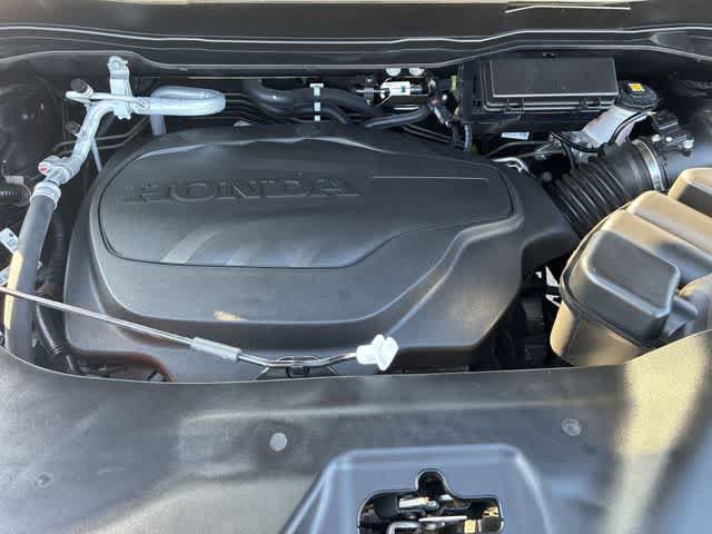 Used 2023 Honda Ridgeline Sport image 15