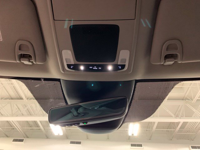 Used 2025 Honda Pilot EX-L image 17