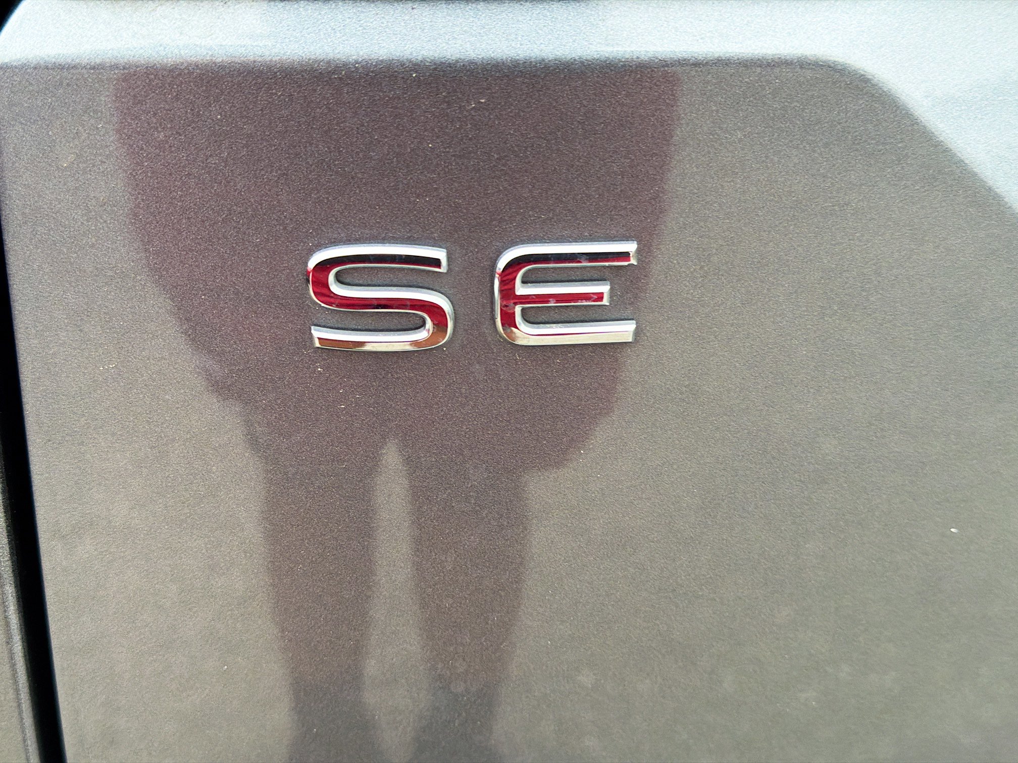 Used 2025 Volkswagen Atlas SE image 11