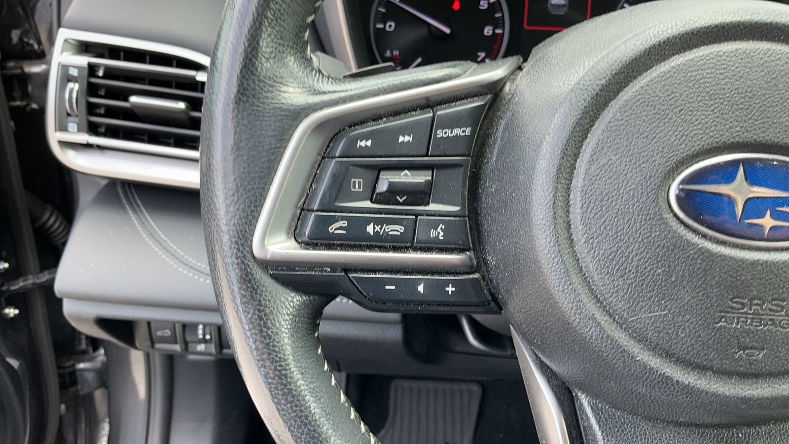 Used 2024 Subaru Outback Limited AWD/4WD image 20