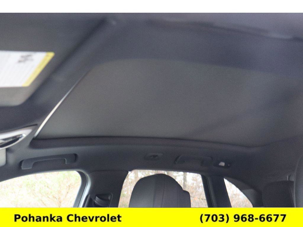 Used 2021 Porsche Macan image 26