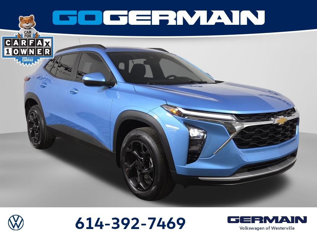 Used 2025 Chevrolet Trax LT w/ LT Convenience Package image 5