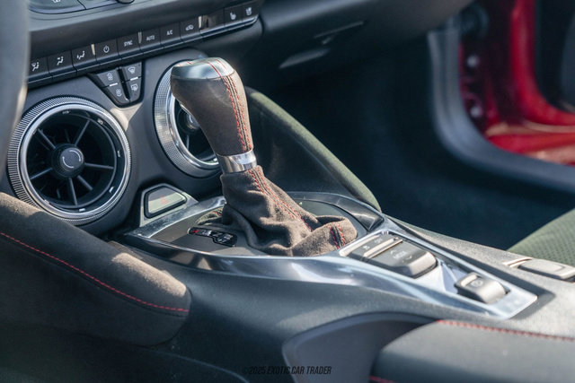 Used 2019 Chevrolet Camaro ZL1 image 53