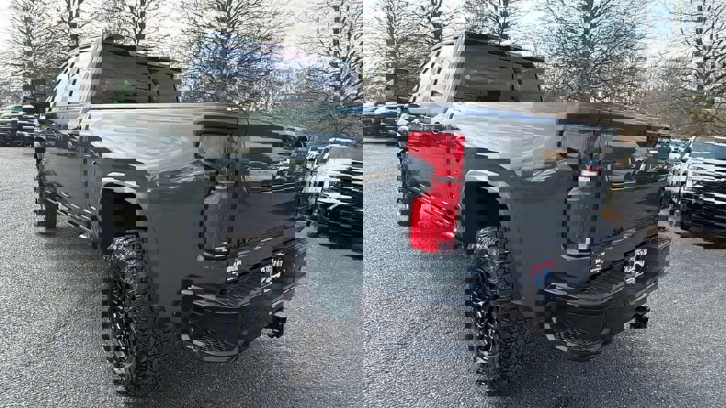 New 2026 Chevrolet Silverado 2500 ZR2 w/ LPO, Dark Essentials Package image 7