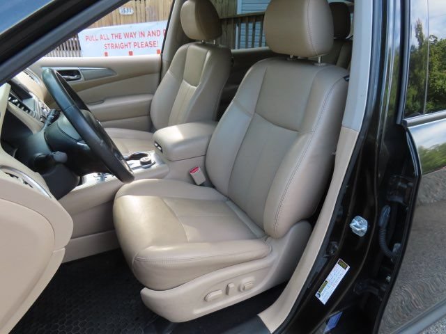 Used 2017 Nissan Pathfinder SL w/ SL Tech Package AWD/4WD image 22