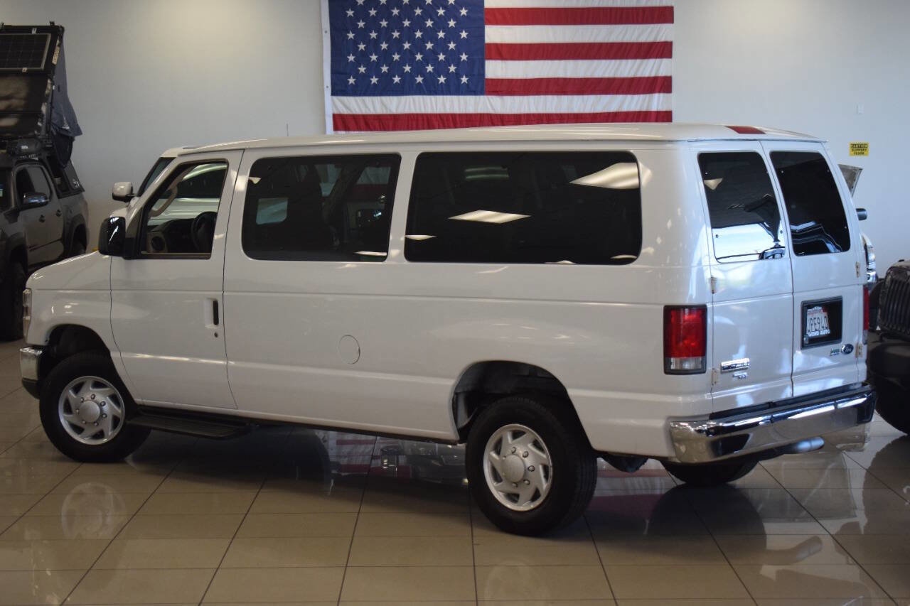 Used 2014 Ford E-350 and Econoline 350 XLT image 23