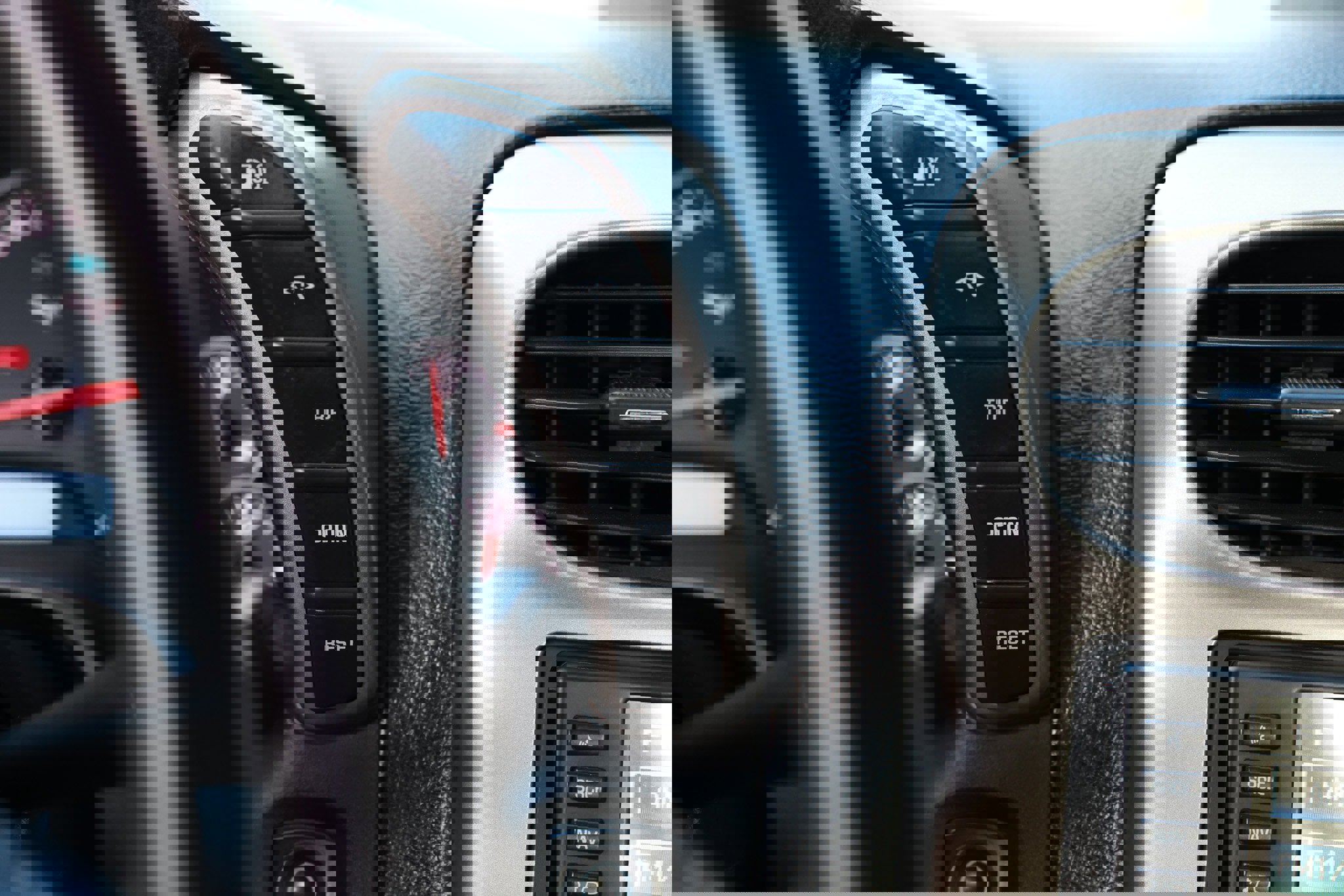 Used 2005 Chevrolet Corvette Convertible w/ Preferred Equipment Group image 27