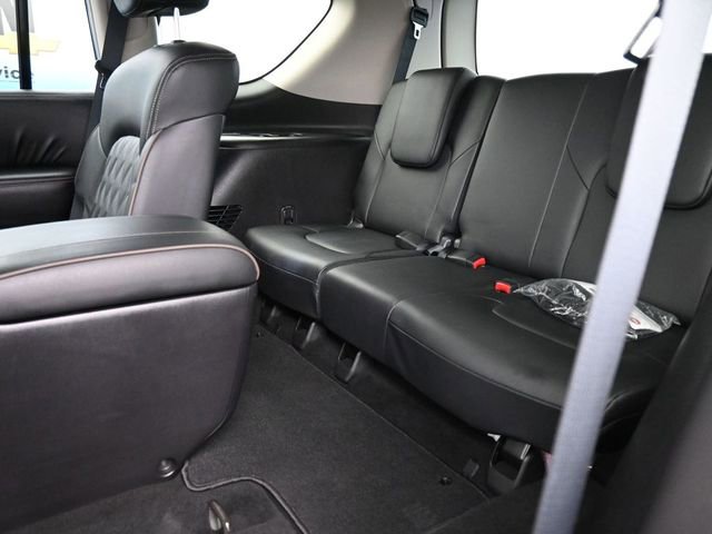 Used 2024 Nissan Armada Platinum w/ Captain's Chairs Package image 11