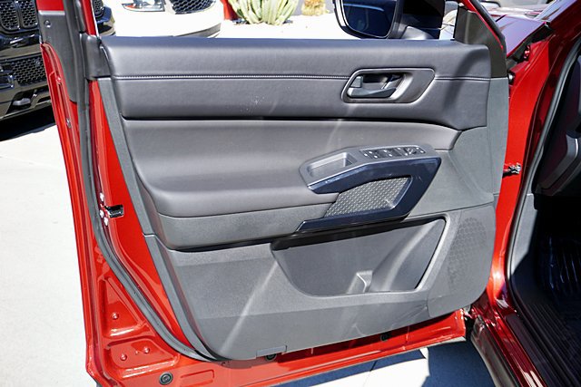 New 2026 Nissan Pathfinder SV w/ Cargo Package FWD image 33