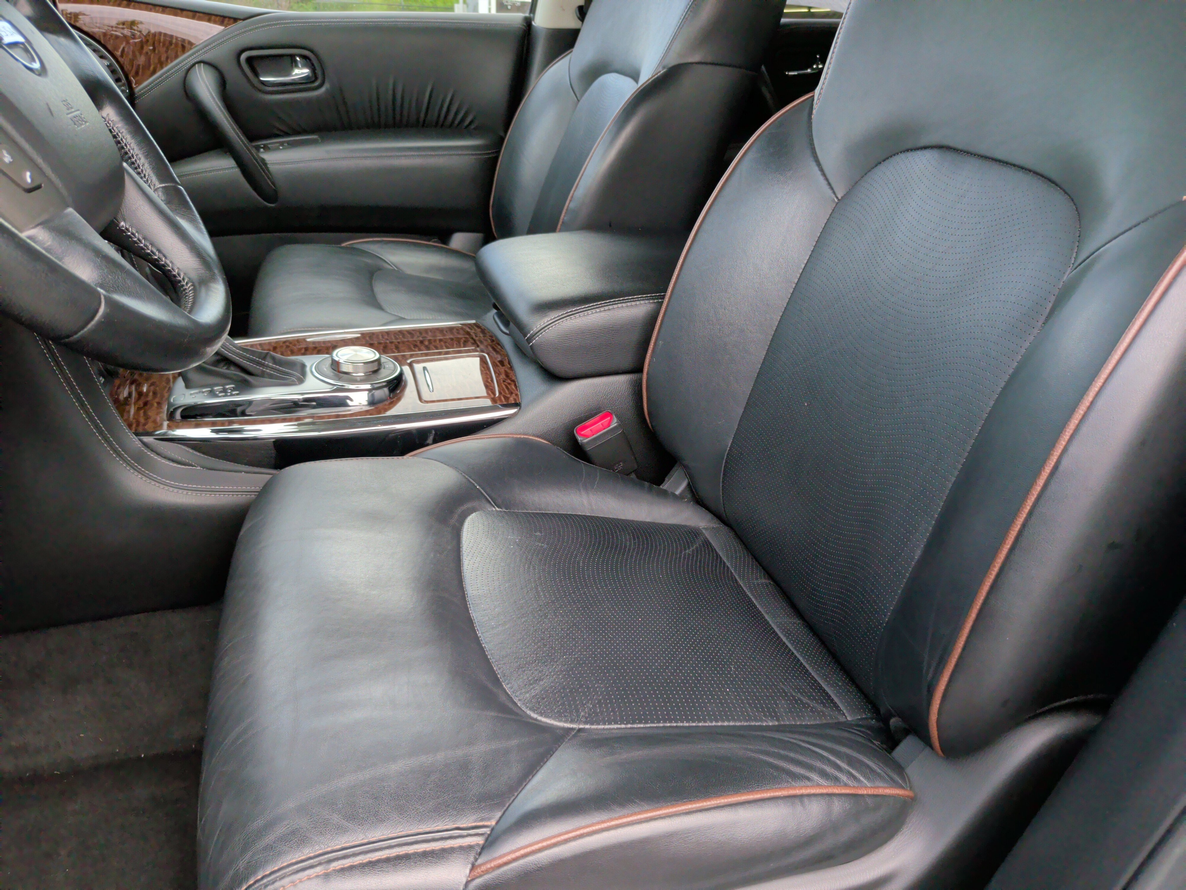 Used 2020 Nissan Armada Platinum w/ Interior Lighting Package AWD/4WD image 27